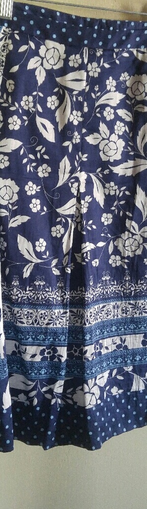 Blue floral cotton skirt